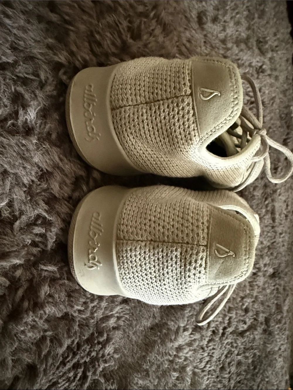 Light Beige/Gray Knit Men's Lace-Up Tree Runners